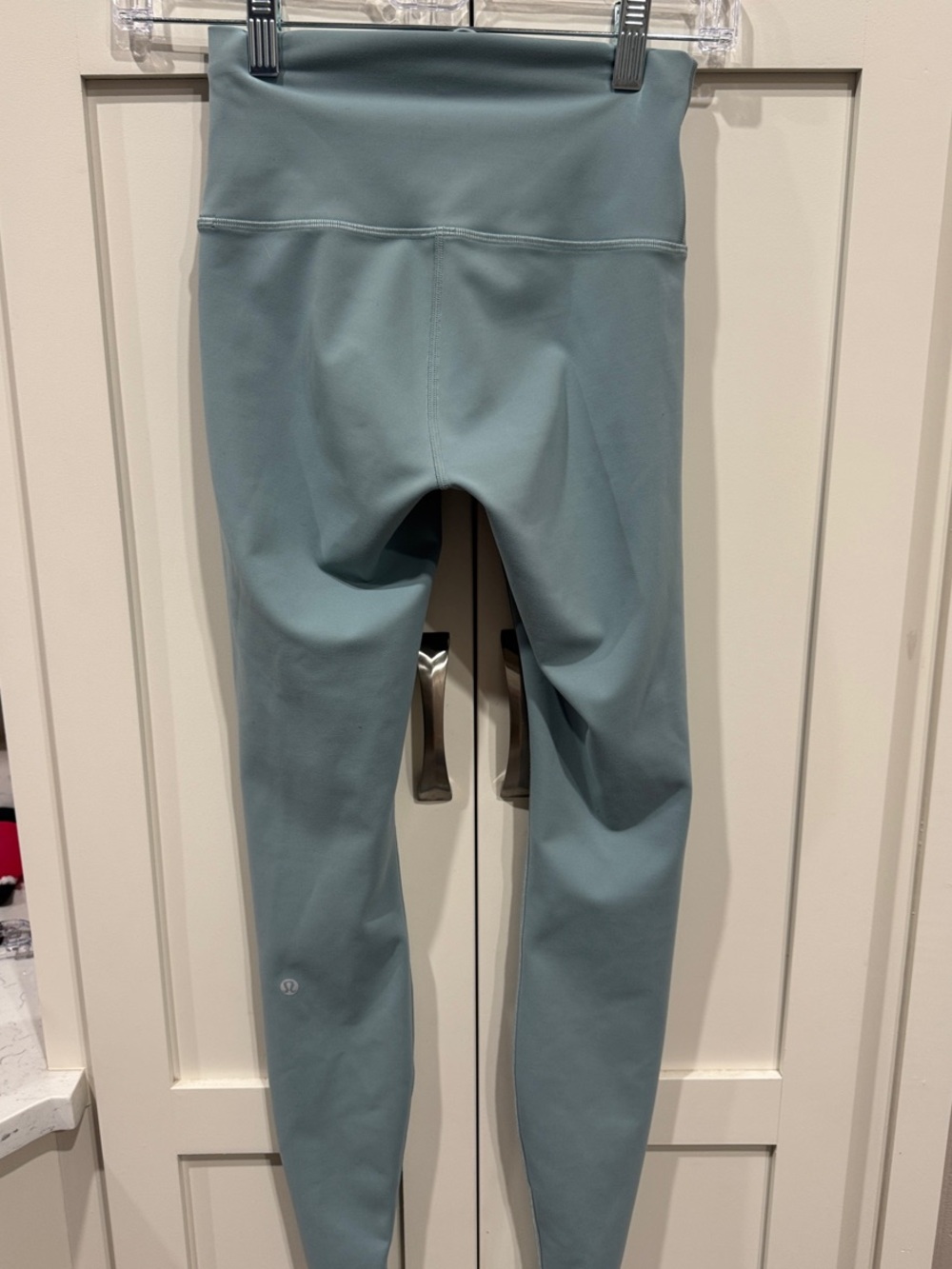 Lululemon Women’s Leggings Pants Size 4 Light Gray Blue High Rise Athletic Yoga